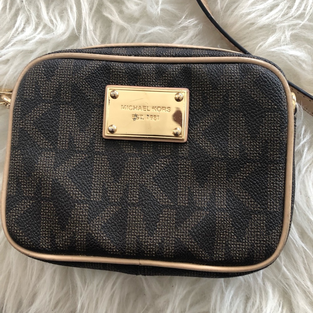 Michael Kors crossbody bag (small)